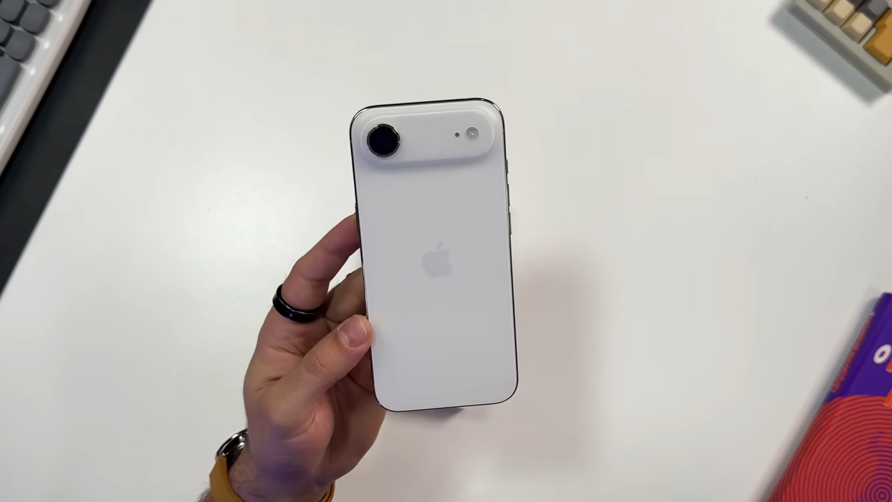 iPhone Air: Unboxing, Design e Primeiras Impressões