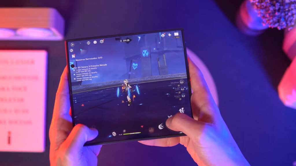 Jogos de PC e Steam no Android: Testamos Silk Song e Hades no Galaxy Z Fold 7