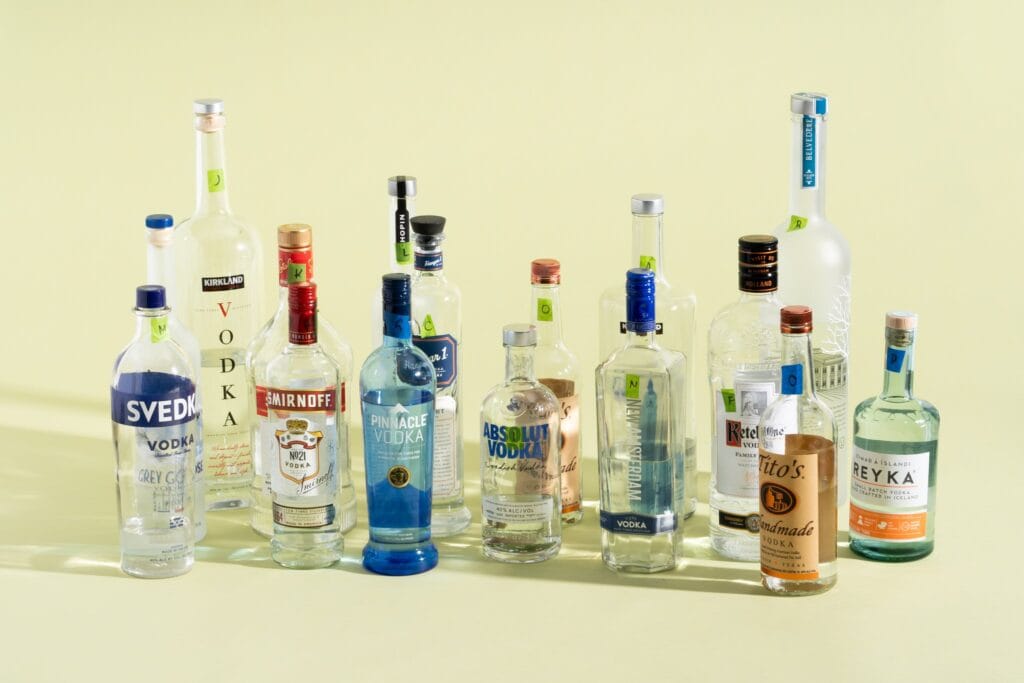 Melhores Vodkas de 2025: Guia Completo para Todos os Gostos e Bolsos Melhores Vodkas de 2025: Guia Completo para Todos os Gostos e Bolsos