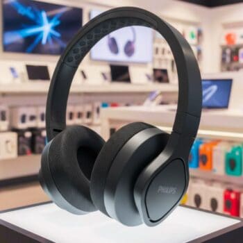 Philips Headphone Sport Bluetooth Taa4216bk 00 Ate 35 Horas De Bateria Resistente A Agua E Poeira Preto