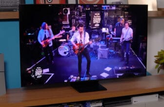 Artigos Samsung QN70F: a primeira TV 4K mini-LED “barata” da marca em 2025 vale a pena?