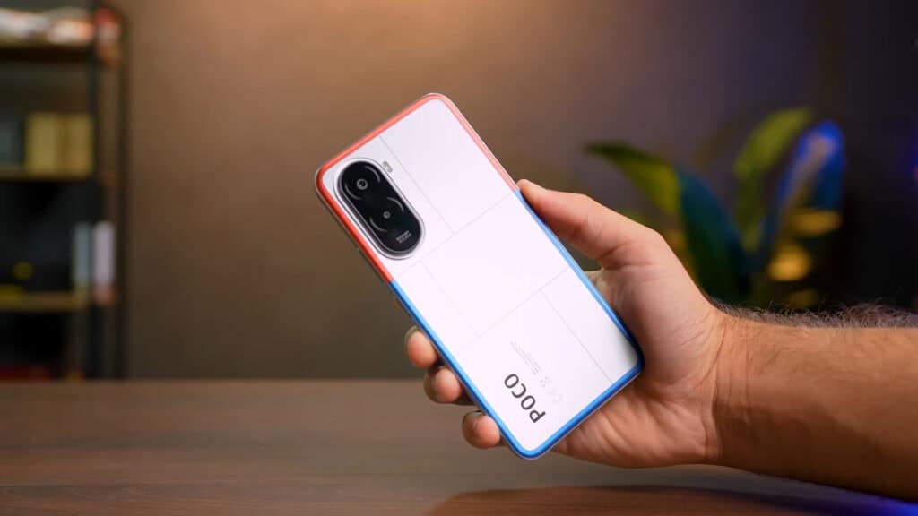 Xiaomi POCO M7 com bateria de 7.000 mAh e NFC por R$1.000: vale a pena? Xiaomi POCO M7 com bateria de 7.000 mAh e NFC por R$1.000: vale a pena?