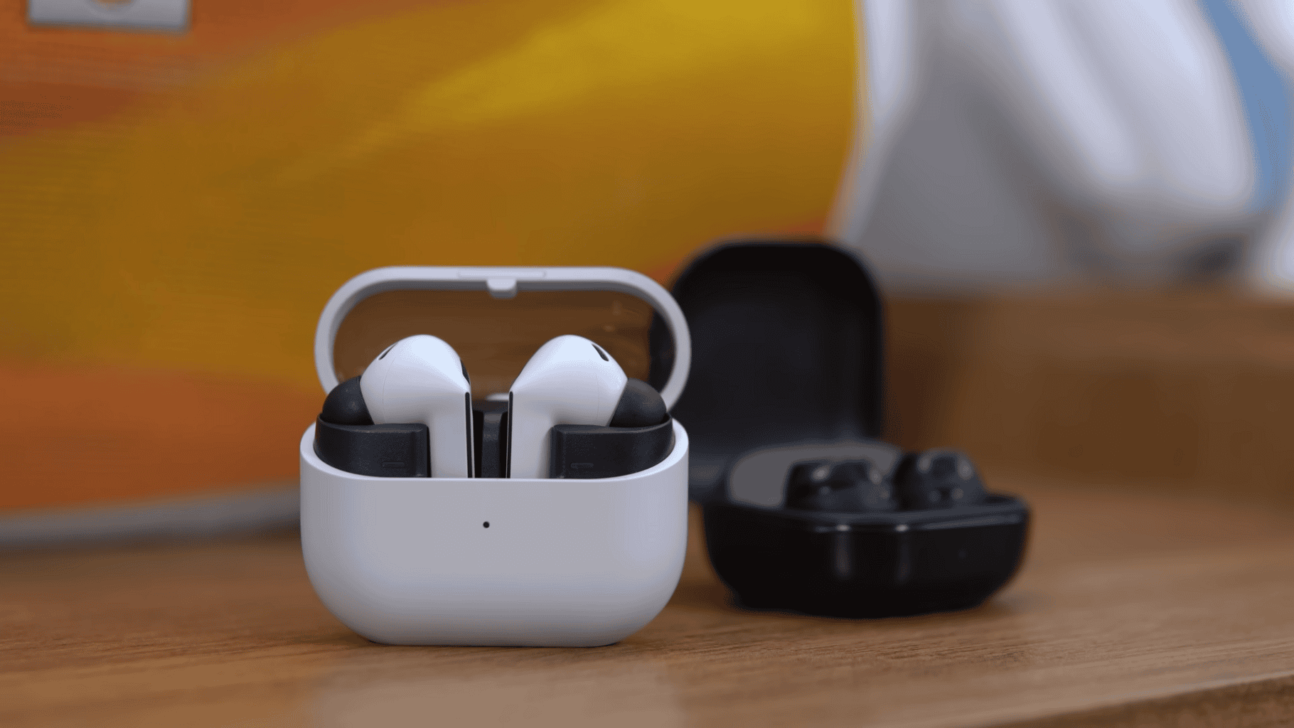 Galaxy Buds 3 FE e Buds Core: Qual é o Melhor Custo-Benefício da Samsung? Galaxy Buds 3 FE e Buds Core: Qual é o Melhor Custo-Benefício da Samsung?