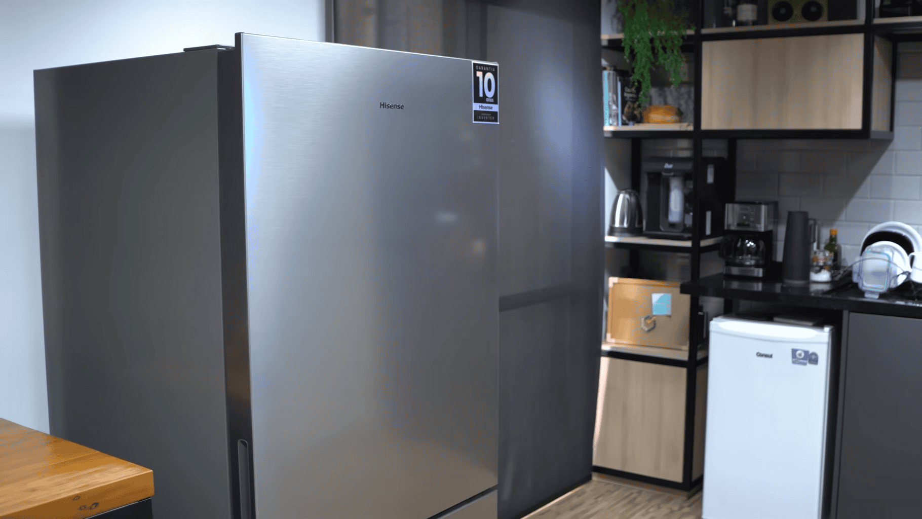 Geladeira Inverse Hisense RB5P504 é boa e econômica? Análise completa de custo-benefício Geladeira Inverse Hisense RB5P504 é boa e econômica? Análise completa de custo-benefício