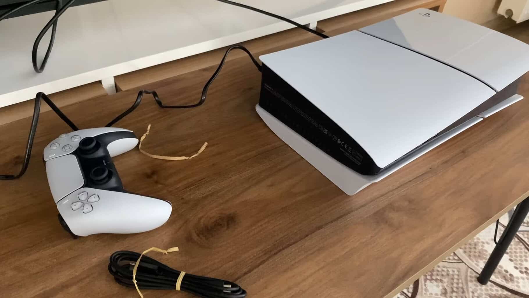 Dicas essenciais para conservar o PS5 (Pro, Slim ou Fat) e evitar danos Dicas essenciais para conservar o PS5 (Pro, Slim ou Fat) e evitar danos