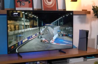 QEF1 vs Q7F vs P7K: qual TV QLED 4K comprar? Karaokê, Game Pass e Certificação Pantone