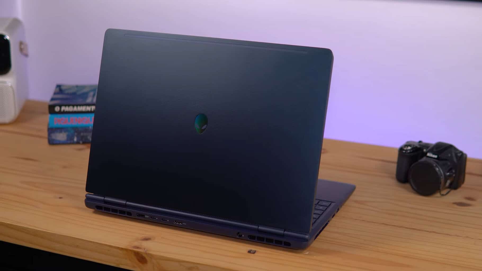 Alienware Aurora 16 com RTX 4050: vale aposentar o Dell G15? Análise completa do “gamer fino” de entrada da Alienware Alienware Aurora 16 com RTX 4050: vale aposentar o Dell G15? Análise completa do “gamer fino” de entrada da Alienware