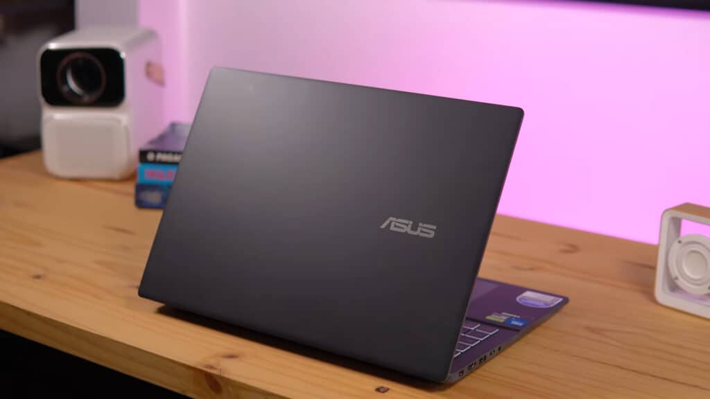ASUS V16 GAMING: o notebook gamer fino com RTX 4050 que enfrenta uma crise de identidade ASUS V16 GAMING: o notebook gamer fino com RTX 4050 que enfrenta uma crise de identidade