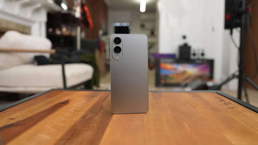 Galaxy S25 Edge depois de 4 meses: leveza e conforto em um top de linha — vale a pena? Galaxy S25 Edge depois de 4 meses: leveza e conforto em um top de linha — vale a pena?