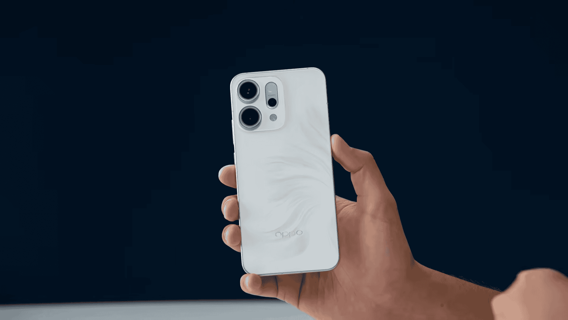 OPPO Reno 14 5G: unboxing, ficha técnica completa e primeiras impressões — fino, potente e com bateria gigante