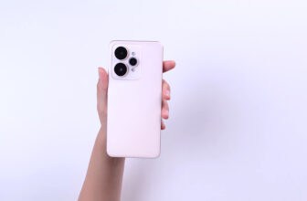 Realme 15 5G com IP69 e tela 144 Hz: unboxing, especificações e comparação direta com o Realme 14 5G