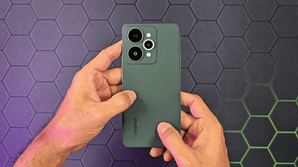 Realme 15 Pro 5G: o intermediário “quase flagship” com bateria de 7.000 mAh que quer aposentar o POCO F7