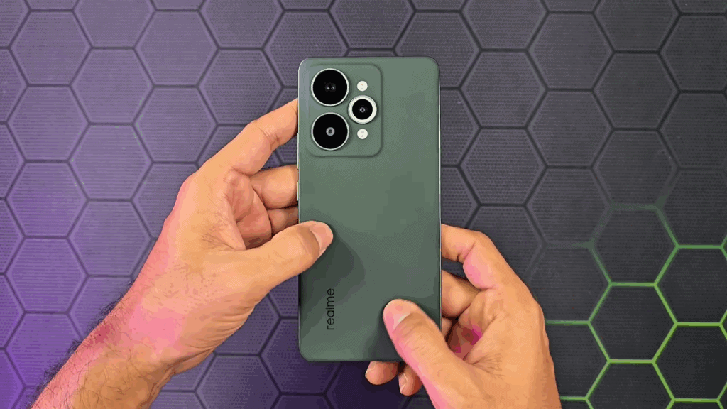 Realme 15 Pro 5G: o intermediário “quase flagship” com bateria de 7.000 mAh que quer aposentar o POCO F7