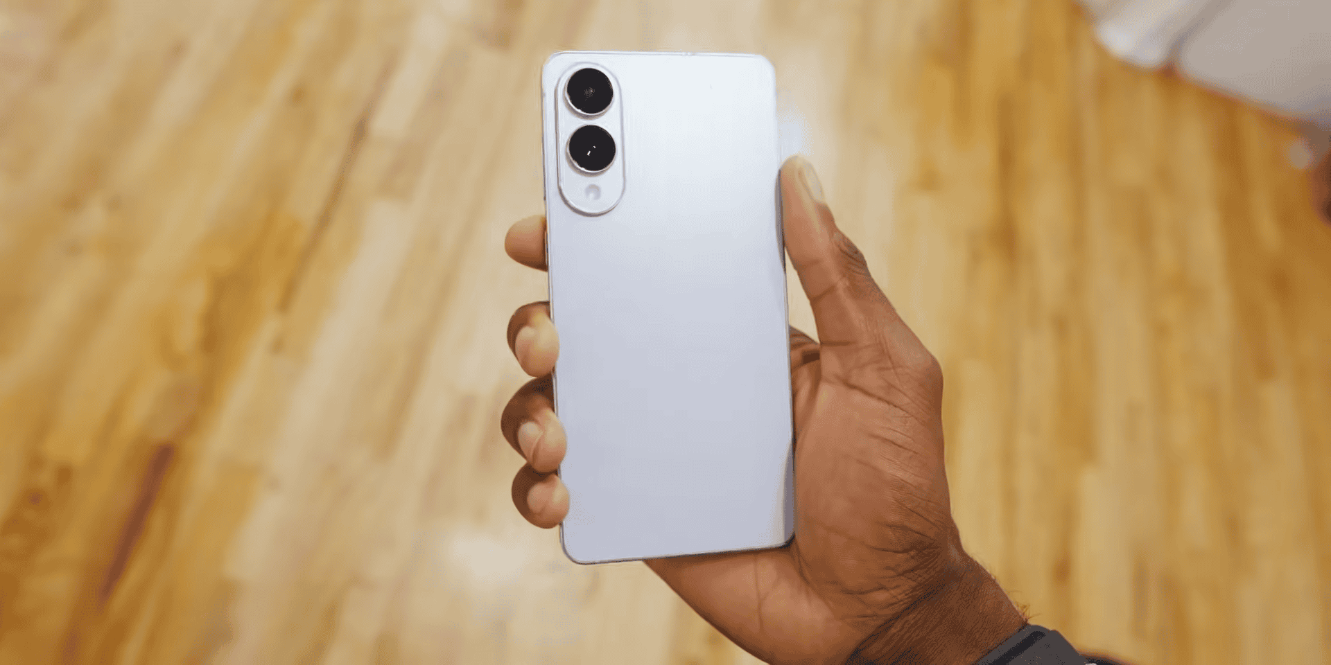 Galaxy S25 Edge Depois de 6 Meses: Para Quem Esse Topo de Linha Ultra Fino Realmente Vale a Pena?