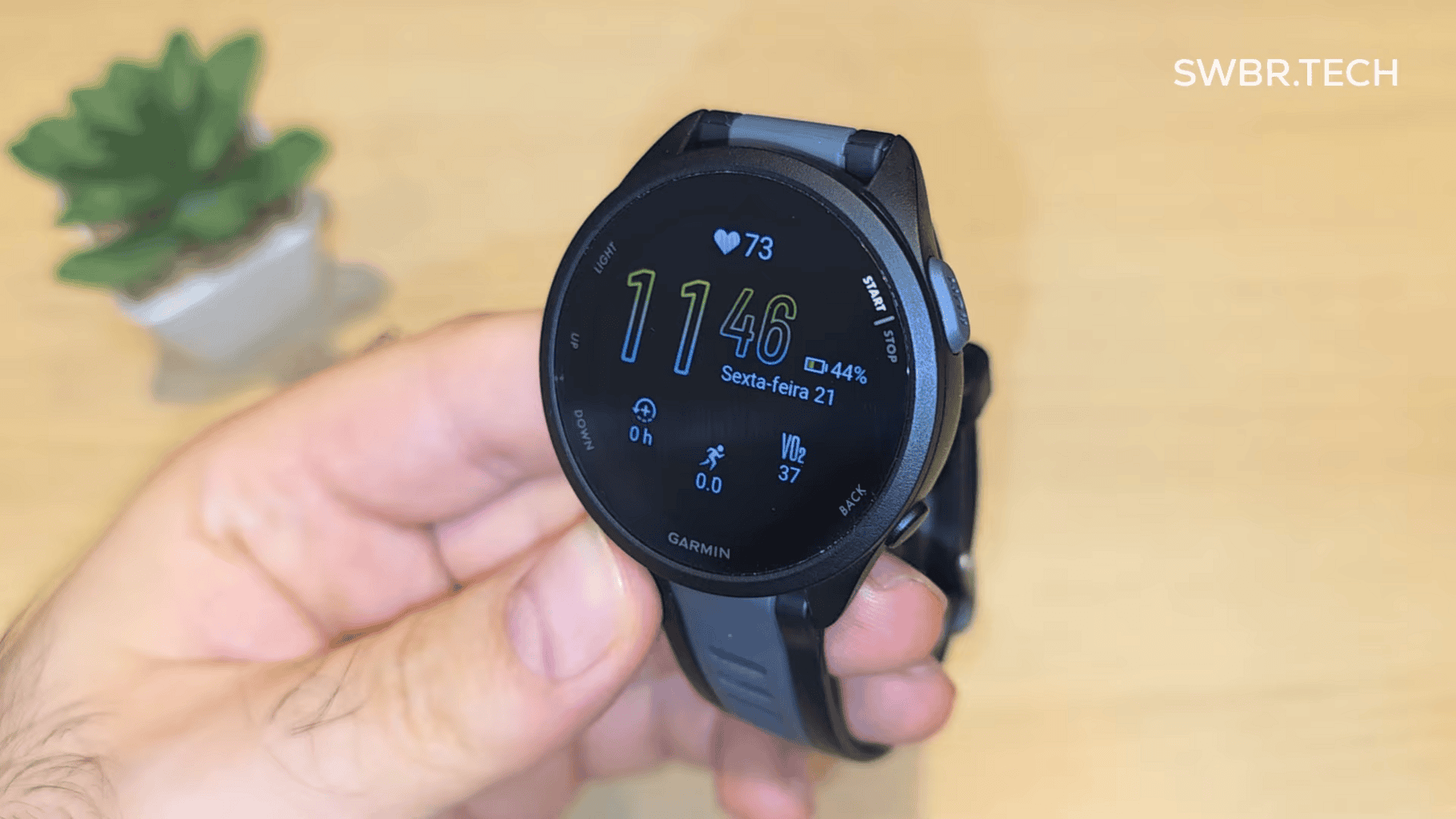 Guia Completo: 5 Pontos Essenciais Antes de Comprar o Garmin Forerunner 165 Music Guia Completo: 5 Pontos Essenciais Antes de Comprar o Garmin Forerunner 165 Music