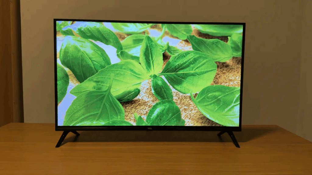 TCL 32S5K QLED Full HD: análise completa, unboxing e tudo sobre a Smart TV de 32”