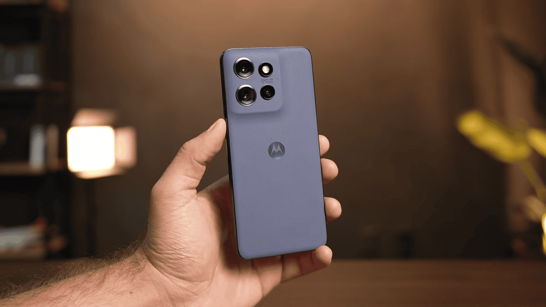 Motorola Edge 60 Neo: o compacto premium com carregamento sem fio, IP69 e câmera completa que virou referência em 2025 Motorola Edge 60 Neo: o compacto premium com carregamento sem fio, IP69 e câmera completa que virou referência em 2025