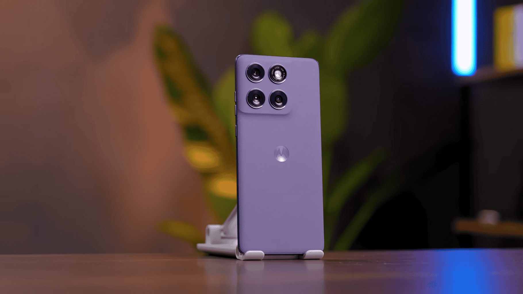 Moto Edge 60 Fusion: por que esse intermediário caiu de preço e virou queridinho do custo-benefício