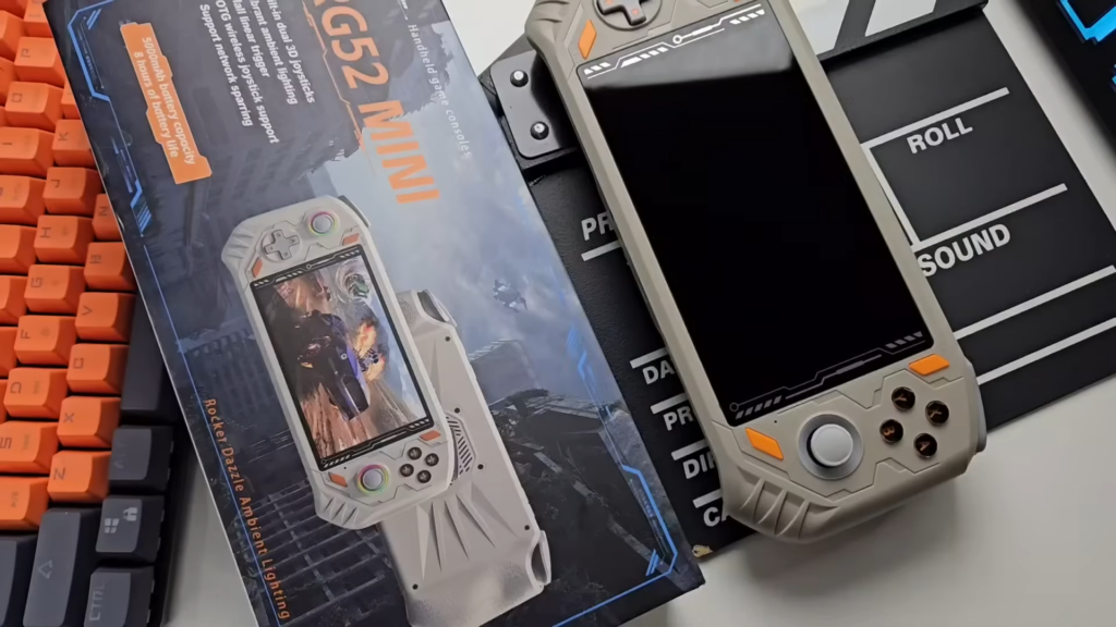 RG52 Mini com RK3562: o console portátil barato mais potente para emular PSP? RG52 Mini com RK3562: o console portátil barato mais potente para emular PSP?