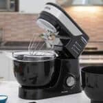 Batedeira Planetária Mondial Preto e Inox 700W - Premium 12 Velocidades