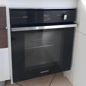 Forno de Embutir a Gás Brastemp 78 Litros Preto com Grill e Timer Touch - BOA84AE 220V