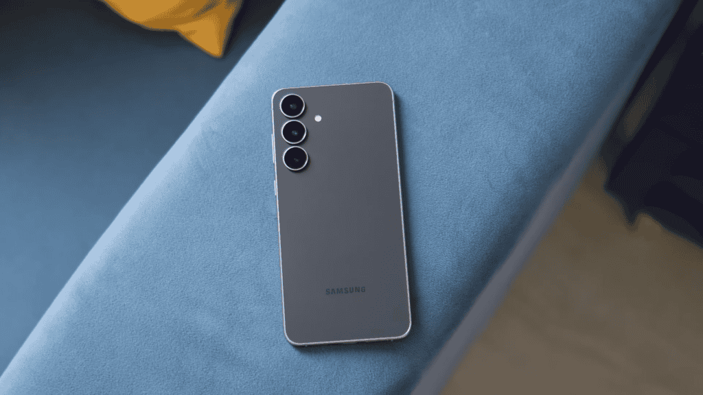 Galaxy S25 FE em 2026: por que muita gente chama de “celular sem dor de cabeça” Galaxy S25 FE em 2026: por que muita gente chama de “celular sem dor de cabeça”