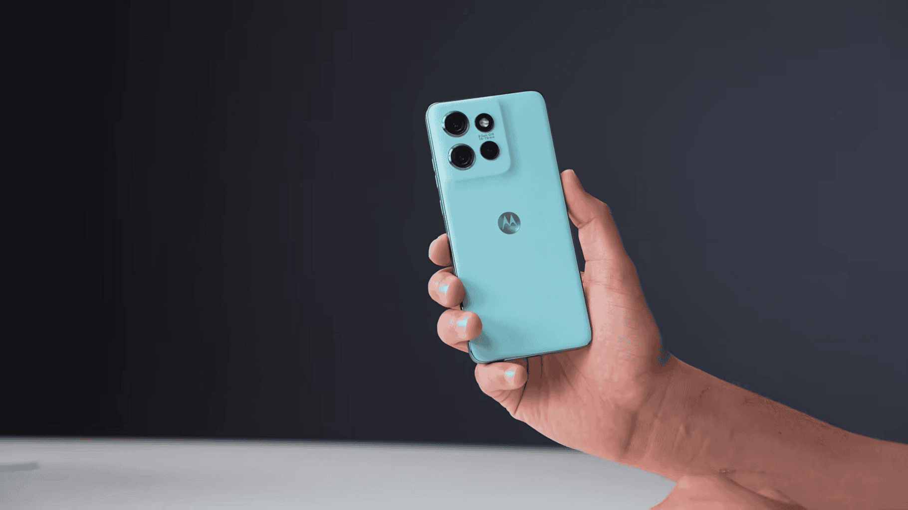 Moto Edge 60 Neo em 2026: ainda vale a pena pelo preço?