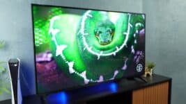 LG QNED70 vale a pena? A Smart TV que virou destaque em 2026 por brilho forte e cores precisas