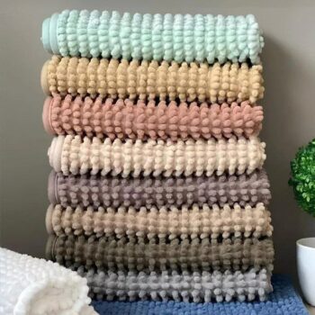 Kit 3 Tapetes De Banheiro Microfibra Bolinha Macio Seca Pés