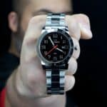 Relógio Technos Masculino Prata Militar Prova Dágua Correia Prateado Bisel Prateado Fundo Preto