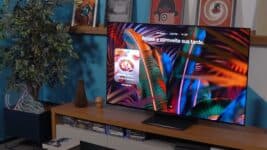 Samsung OLED S90F: a QD-OLED mais equilibrada da marca para quem busca imagem premium em 2026