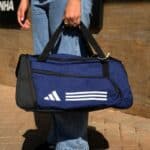 Mala Duffel Essentials Três Listras Adidas Azul / Dark Blue / White