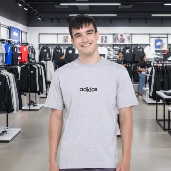 Camiseta Adidas Logo Linear Masculina