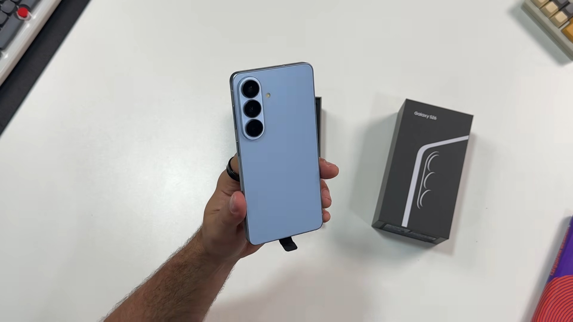 NOVO GALAXY S26 o PEQUENO e POTENTE MUDOU MAIS do que eu ESPERAVA 🔥 PRIMEIRAS IMPRESSOES 🔥 2 19 screenshot NOVO GALAXY S26 o PEQUENO e POTENTE MUDOU MAIS do que eu ESPERAVA 🔥 PRIMEIRAS IMPRESSOES 🔥 2 19 screenshot