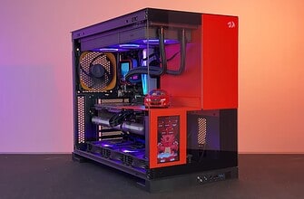 Gabinete Redragon Eternal Pro: Vale a Pena em 2026? Review Completo com Tela e Espaço para Setup Personalizado