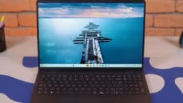 Dell 16 (Novo Inspiron) Vale a Pena? Review Completo com Pontos Positivos e Negativos em 2026