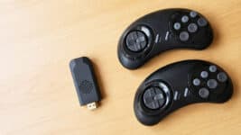 Game Stick Mega Drive barato: vale a pena comprar esse console retrô por menos de R$100?
