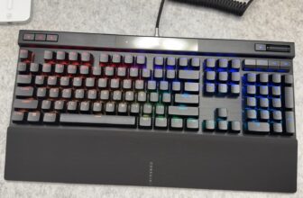 Teclado Corsair K70 RGB Pro: análise completa, unboxing e principais recursos