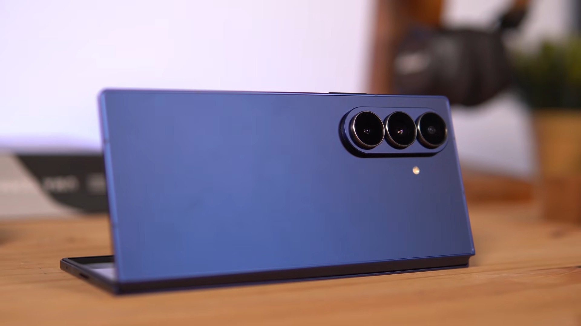 galaxy z fold 7 ainda vale a pena em 2026 review apos 1 ano de uso mostra os pontos fortes e fracos Galaxy Z Fold 7 ainda vale a pena em 2026? Review após 1 ano de uso mostra os pontos fortes e fracos
