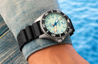 Timex lança Deepwater Meridian 300 Titanium: relógio automático de mergulho chega com caixa de titânio e resistência de 300 metros