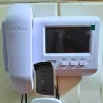 Video Porteiro Ivr 1010 Branco E Preto Intelbras 110V/220V