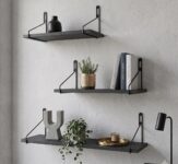 Kit 3 Prateleiras de Parede com Suporte Aramado,Pinus ou MDF, Decorativa, livros e Vasos, Ideais para Quarto, Sala e Cozinha, Banheiro (Preto/Preto, 40X25)