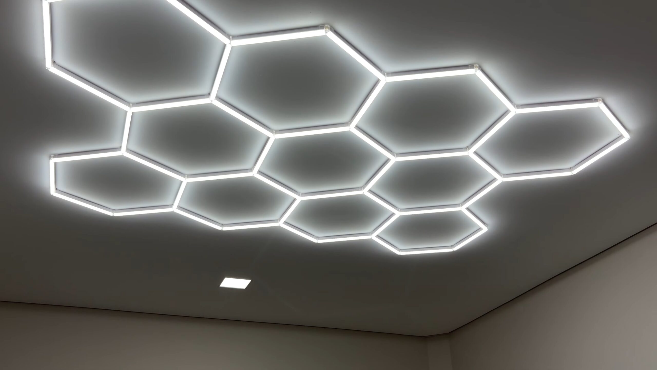 COMPREI O LED HEXAGONAL MAIS BARATO DO BRASIL LUZ COLMEIA 6 40 screenshot scaled COMPREI O LED HEXAGONAL MAIS BARATO DO BRASIL LUZ COLMEIA 6 40 screenshot scaled