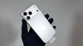 iPhone 17 Pro Max após 1 ano: ainda vale a pena ou é melhor comprar o iPhone 18 Pro Max?