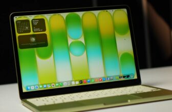 MacBook Neo vale a pena em 2026? Depois de 7 meses, veja se os 8 GB de RAM realmente dão conta