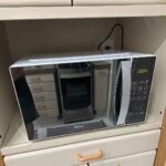 Micro-ondas Philco 28L Pintura Limpa Fácil PMO30E