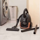 Aspirador de Pó Powerful Compact Oster 1400W OASP501 – 220v