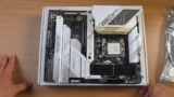 ASUS ROG Strix Z790 Gaming WiFi: Unboxing Completo da Placa-Mãe Premium com Wi-Fi 7 e Suporte ao i9 14900K