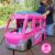 Barbie Estate Conjunto de Brinquedo Trailer dos Sonhos com 7 áreas de brincadeiras e mais de 60 peças, para crianças a partir de 3 anos
