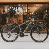Bicicleta Aro 29 Gts Alumunio Rdx 21v Câmbio Shimano A Disco Cor Branco/preto Tamanho Do Quadro 21